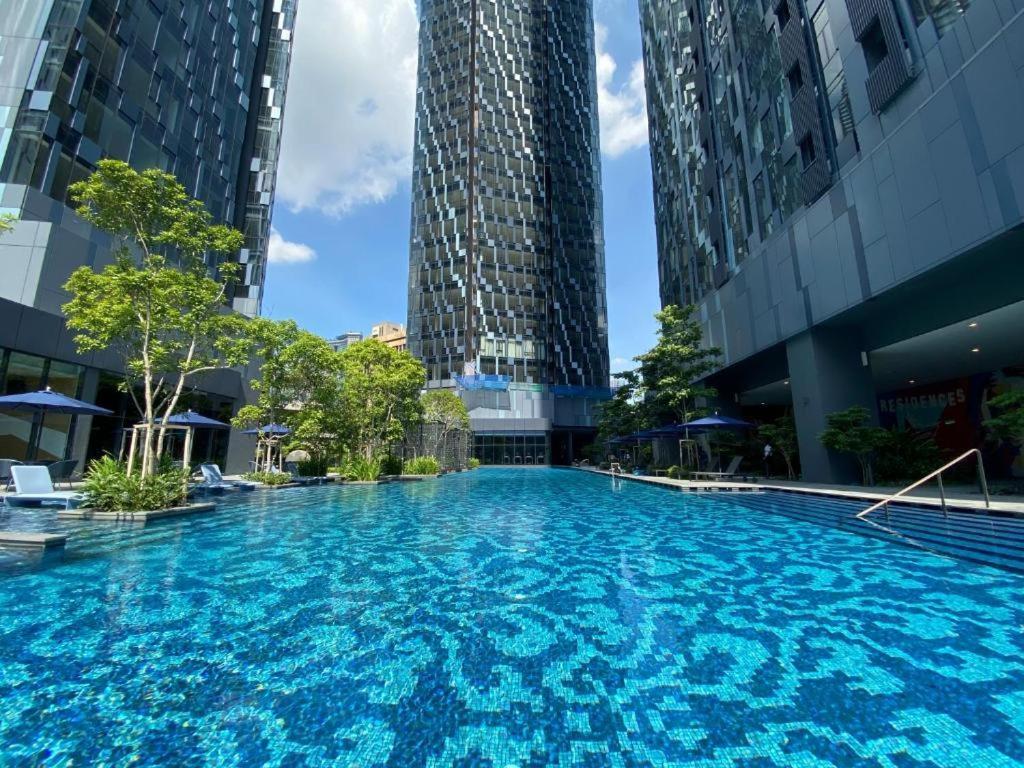 Premier Sky Pool At Star Klcc Apartment *